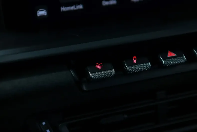 Porsche 992 din 2024 cu 1.495 km - oferta POR121690 - foto 25