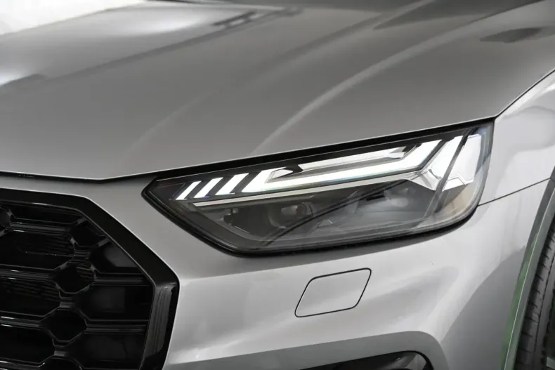 Audi Q5 din 2023 cu 19.885 km - oferta AUD121692 - foto 7