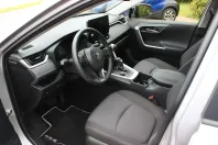 Toyota RAV4 din 2023 cu 36.032 km - oferta TOY121696 - foto 8