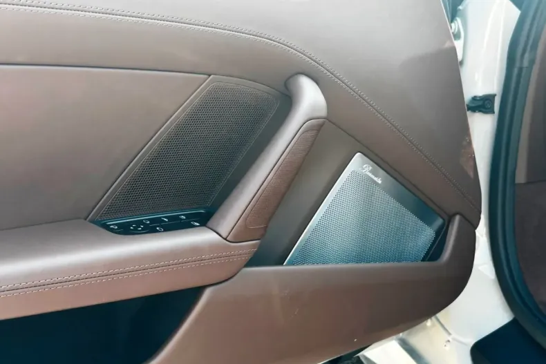 Porsche 911 din 2024 cu 7.000 km - oferta POR121697 - foto 10