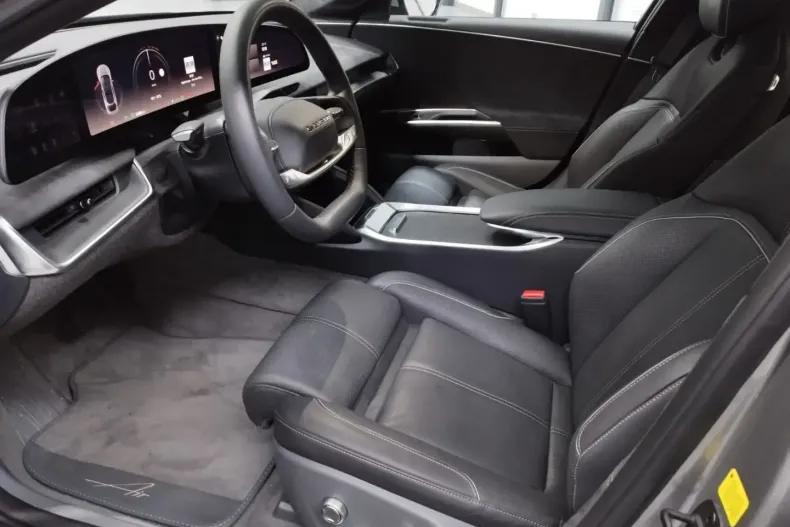 Lucid Air din 2023 cu 9.900 km - oferta LUC121702 - foto 5