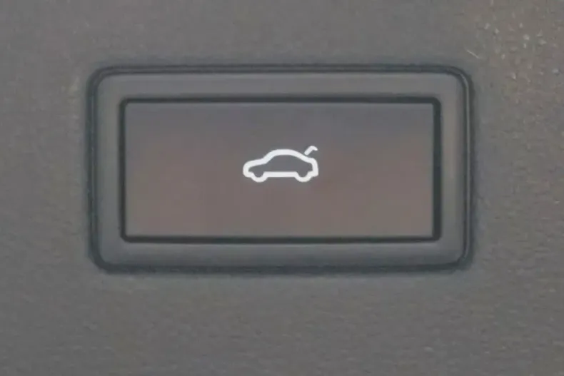 Volkswagen Tiguan Allspace din 2022 cu 70.172 km - oferta VOL121710 - foto 34