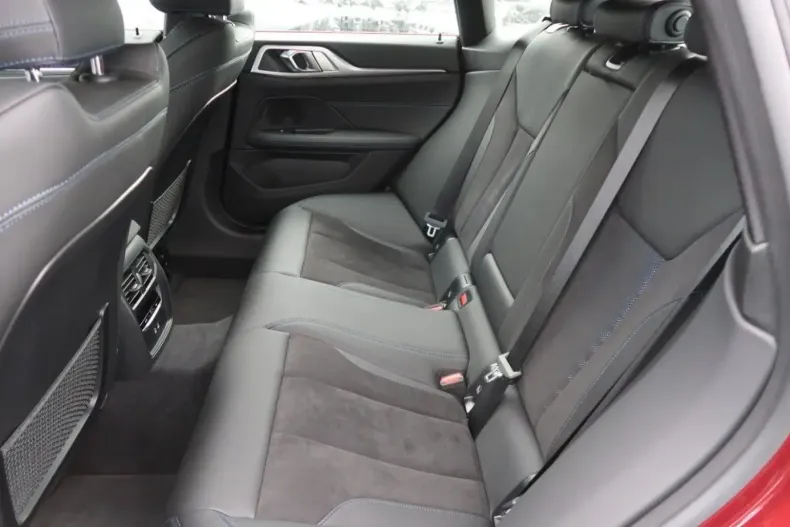 BMW 420 Gran Coupé din 2023 cu 5.500 km - oferta BMW121715 - foto 5