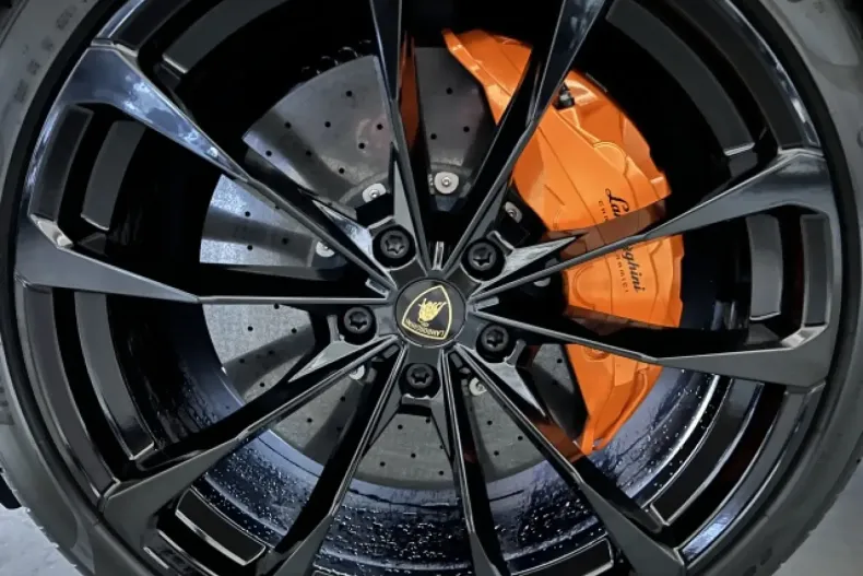 Lamborghini Urus din 2022 cu 60.000 km - oferta LAM121736 - foto 11