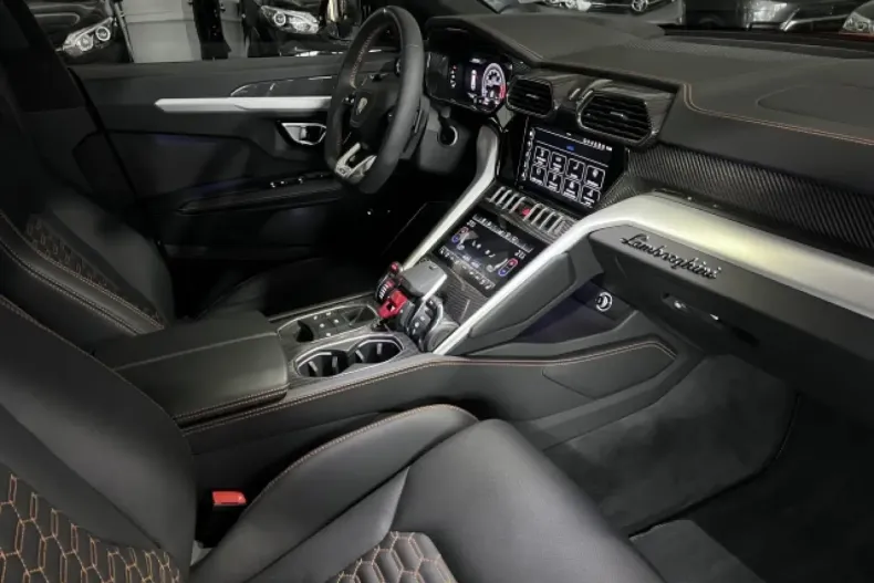 Lamborghini Urus din 2022 cu 60.000 km - oferta LAM121736 - foto 22