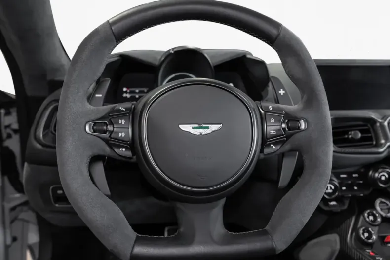 Aston Martin V8 Vantage din 2023 cu 3.650 km - oferta AST121737 - foto 10