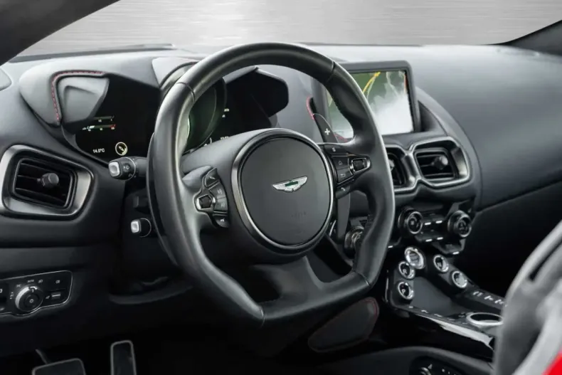 Aston Martin V8 Vantage din 2022 cu 23.200 km - oferta AST121739 - foto 10