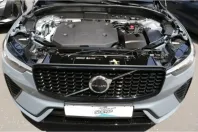 Volvo XC60 din 2022 cu 29.900 km - oferta VOL121740 - foto 14
