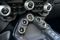 Aston Martin V8 Vantage din 2022 cu 14.200 km - oferta AST121741 - foto 16