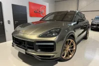Porsche Cayenne din 2023 cu 44.900 km - oferta POR121745 - foto 1