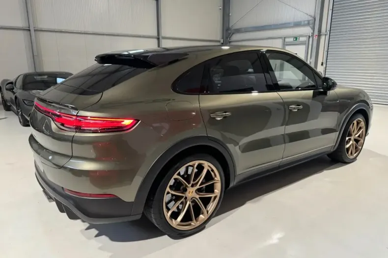 Porsche Cayenne din 2023 cu 44.900 km - oferta POR121745 - foto 6