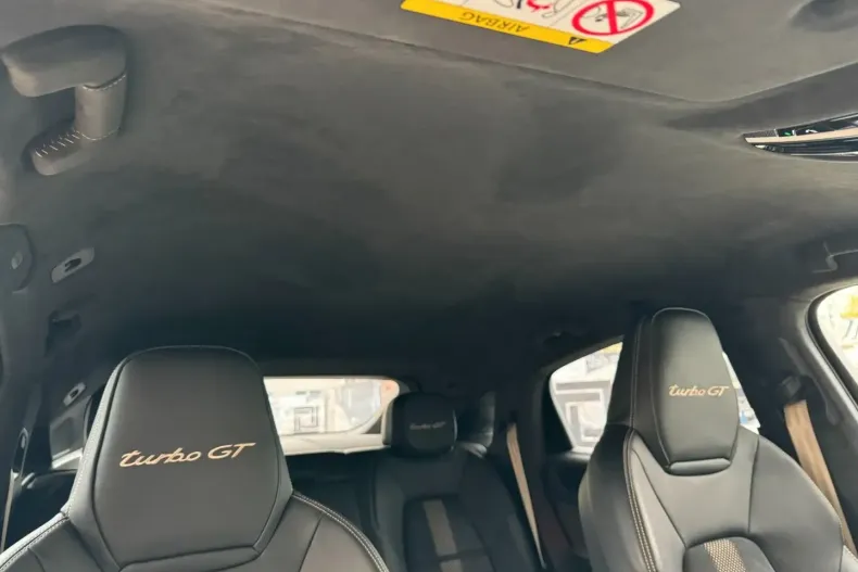 Porsche Cayenne din 2023 cu 44.900 km - oferta POR121745 - foto 13