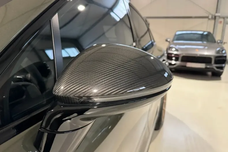 Porsche Cayenne din 2023 cu 44.900 km - oferta POR121745 - foto 18