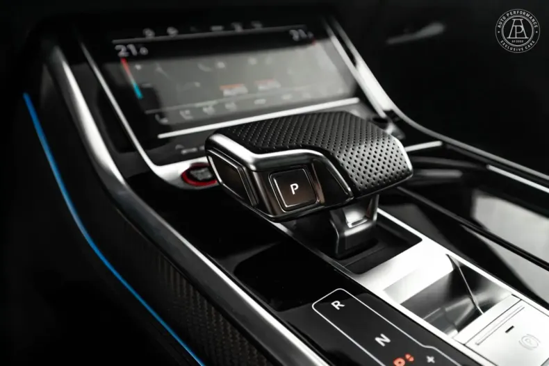 Audi RSQ8 din 2022 cu 23.080 km - oferta AUD121749 - foto 8