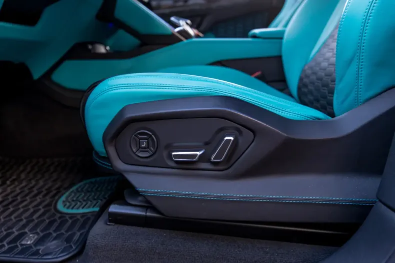 Lamborghini Urus din 2020 cu 43.500 km - oferta LAM121750 - foto 18