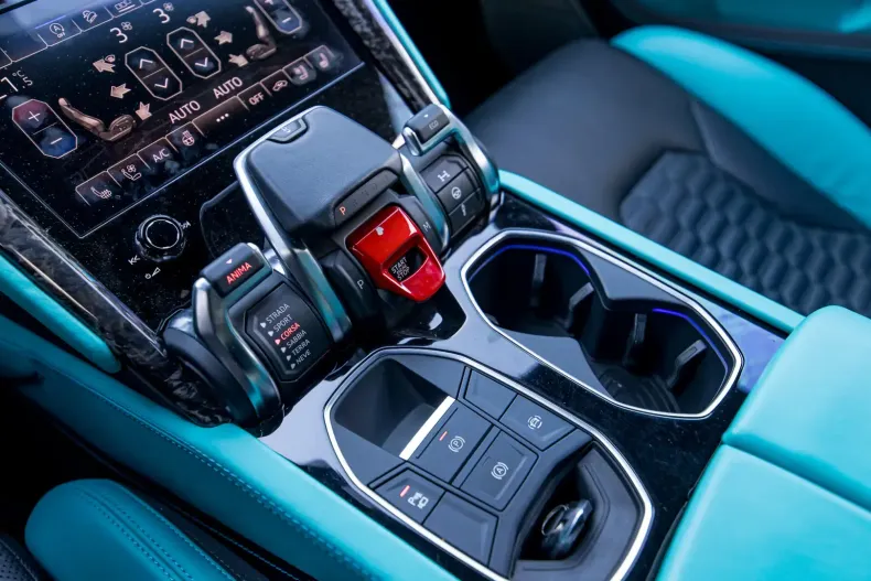 Lamborghini Urus din 2020 cu 43.500 km - oferta LAM121750 - foto 26