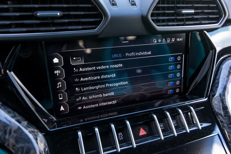 Lamborghini Urus din 2020 cu 43.500 km - oferta LAM121750 - foto 30