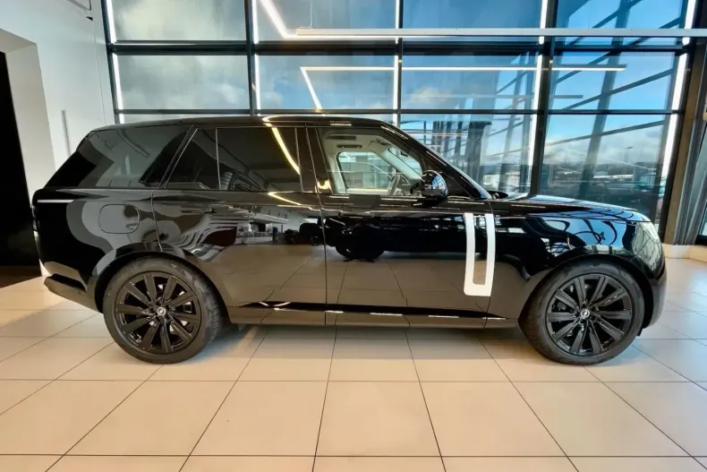 Land Rover Range Rover din 2024 cu 9.412 km - oferta LAN121751 - foto 6