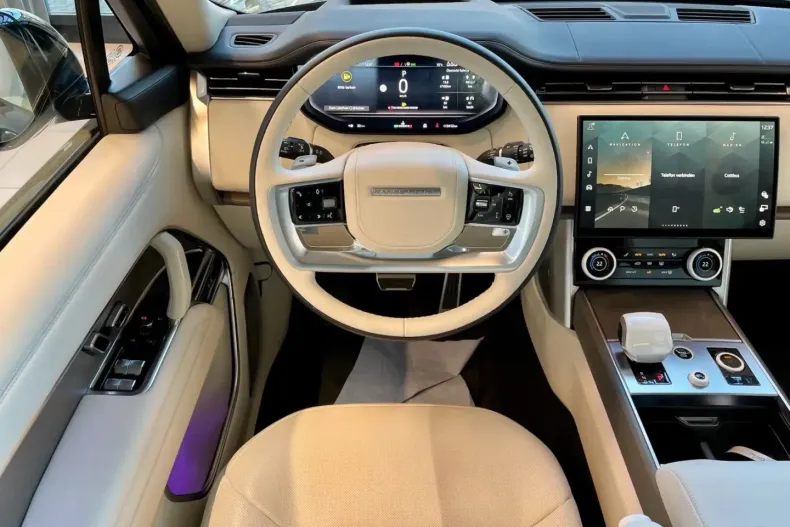 Land Rover Range Rover din 2024 cu 9.412 km - oferta LAN121751 - foto 14