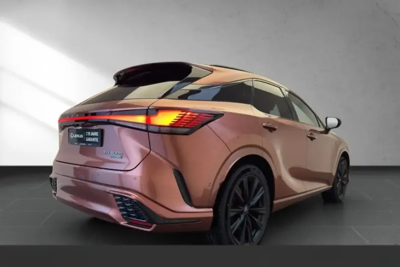 Lexus RX 500 din 2024 cu 10 km - oferta LEX121762 - foto 6