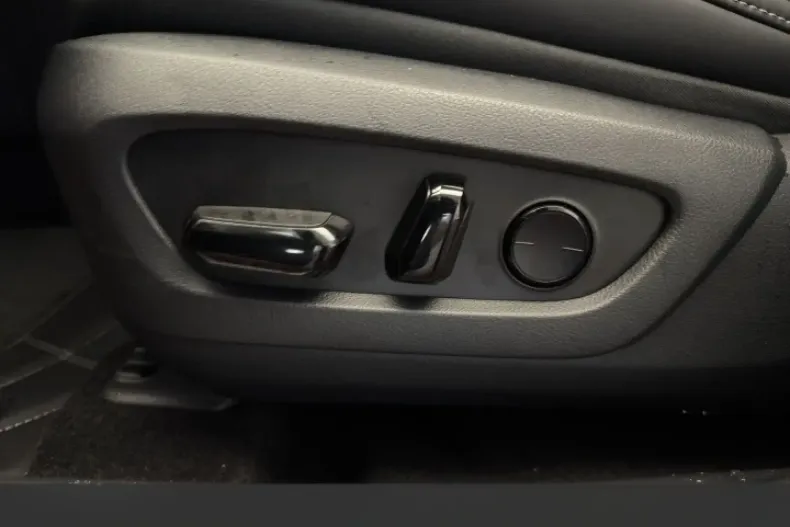 Lexus RX 500 din 2024 cu 10 km - oferta LEX121762 - foto 8