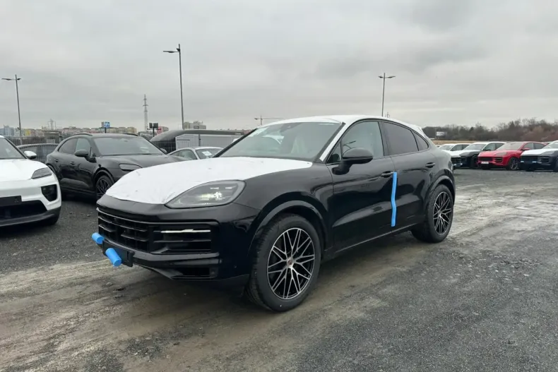 Porsche Cayenne din 2025 cu 50 km - oferta POR121768 - foto 1