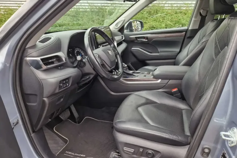 Toyota Highlander din 2021 cu 49.265 km - oferta TOY121769 - foto 9