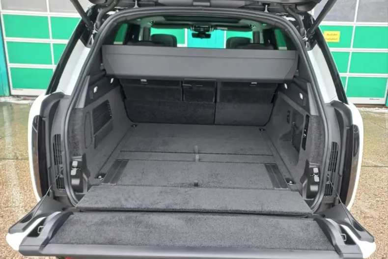 Land Rover Range Rover din 2023 cu 32.000 km - oferta LAN121776 - foto 8