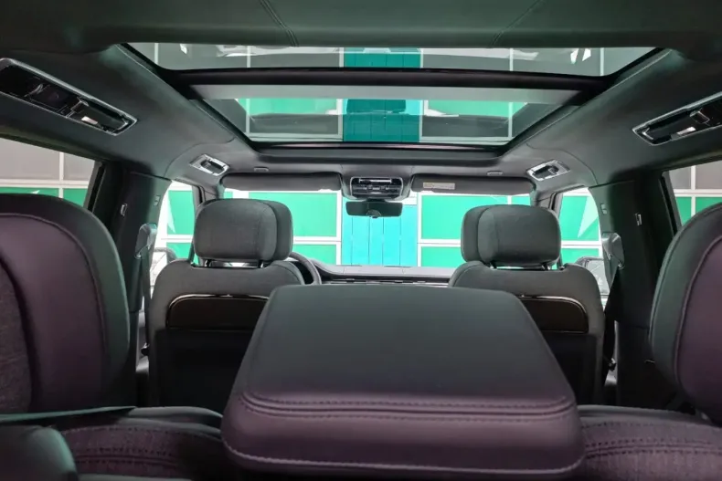 Land Rover Range Rover din 2023 cu 32.000 km - oferta LAN121776 - foto 20