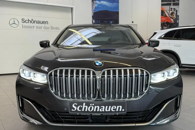 BMW 740 din 2022 cu 90.106 km - oferta BMW121789 - foto 2