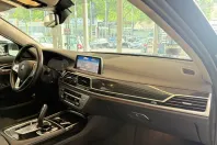 BMW 740 din 2022 cu 90.106 km - oferta BMW121789 - foto 13