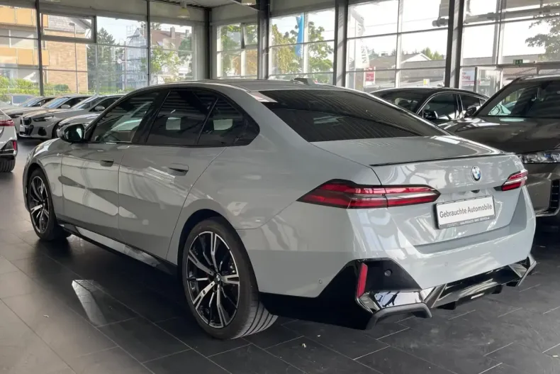 BMW 520 din 2025 cu 7.700 km - oferta BMW121795 - foto 4