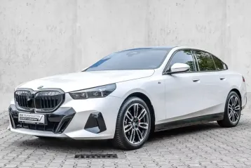 BMW 520 din 2024 - oferta BMW121801