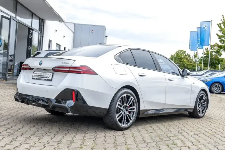 BMW 520 din 2024 cu 26.257 km - oferta BMW121801 - foto 4