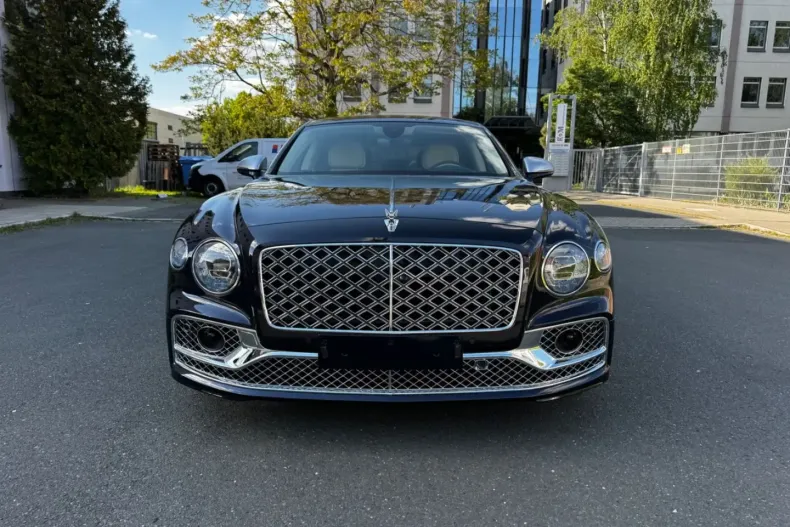 Bentley Flying Spur din 2024 cu 90 km - oferta BEN121804 - foto 2