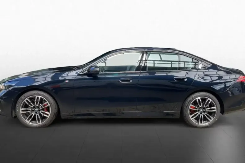 BMW 520 din 2024 cu 12.000 km - oferta BMW121807 - foto 4