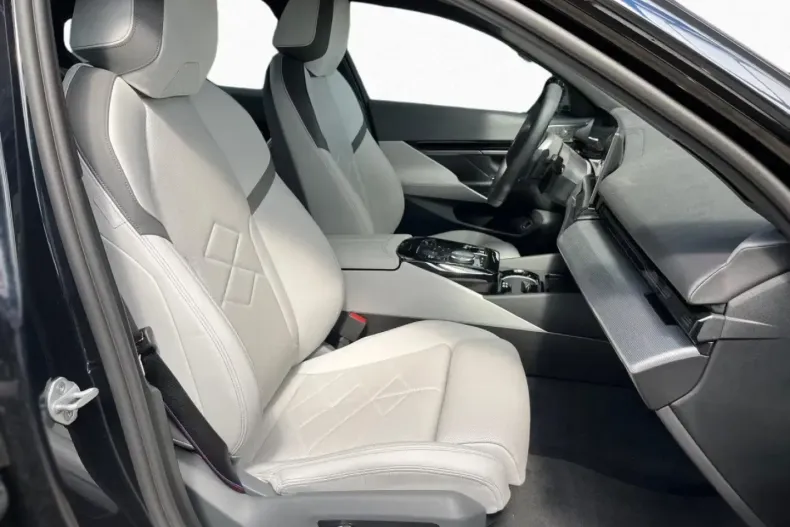 BMW 520 din 2024 cu 12.000 km - oferta BMW121807 - foto 6