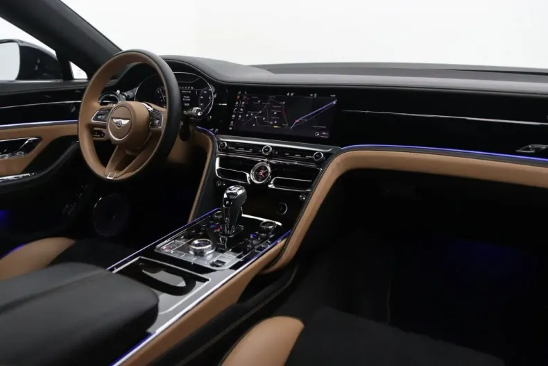 Bentley Flying Spur din 2023 cu 29.875 km - oferta BEN121812 - foto 14