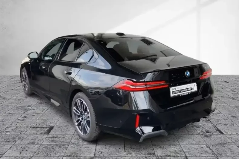 BMW 520 din 2025 cu 24.930 km - oferta BMW121813 - foto 3