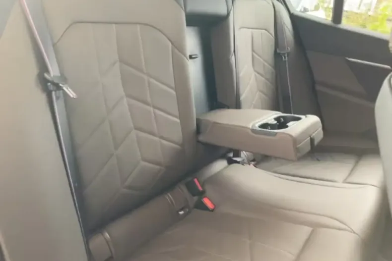 BMW 520 din 2025 cu 24.930 km - oferta BMW121813 - foto 14