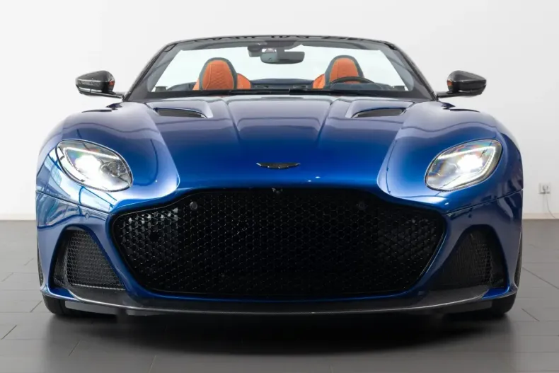 Aston Martin DBS din 2023 cu 4.070 km - oferta AST121817 - foto 3