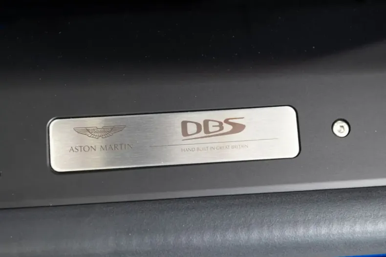 Aston Martin DBS din 2023 cu 4.070 km - oferta AST121817 - foto 22