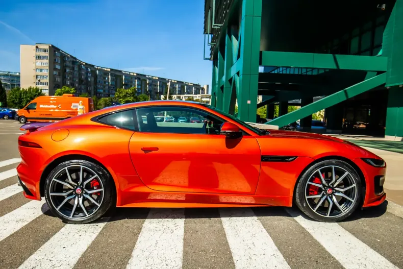 Jaguar F-Type din 2023 cu 16.000 km - oferta JAG121820 - foto 4