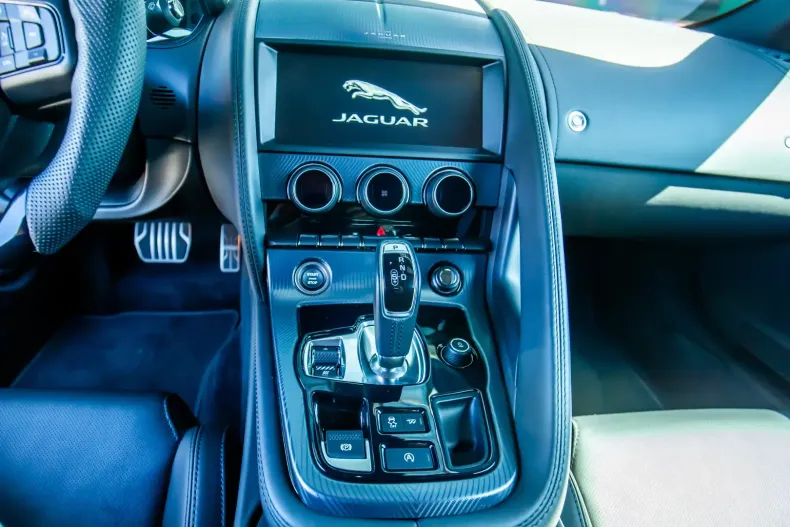 Jaguar F-Type din 2023 cu 16.000 km - oferta JAG121820 - foto 22