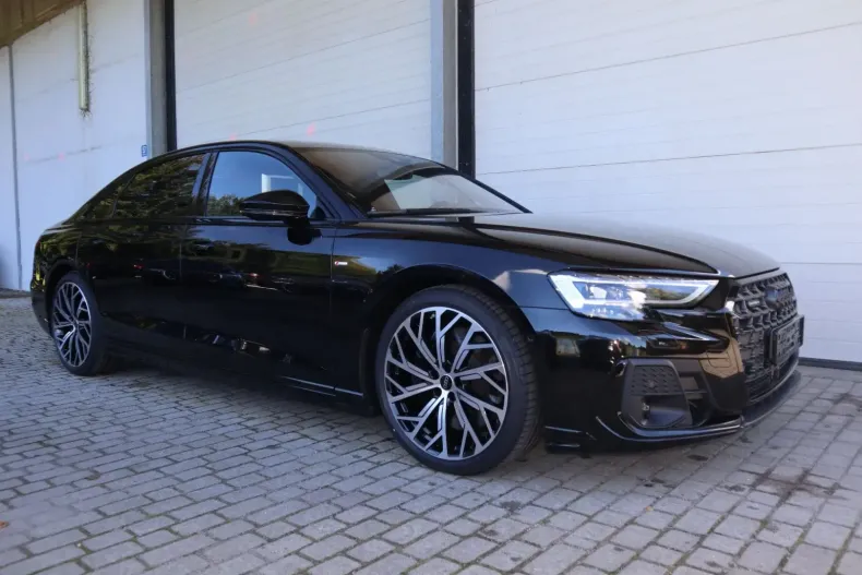 Audi A8 din 2024 cu 11.000 km - oferta AUD121821 - foto 1