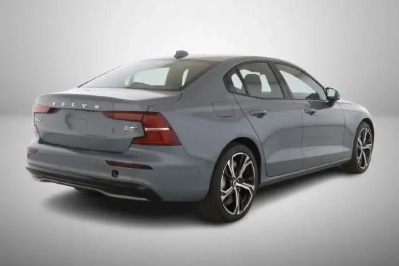 Volvo S60 din 2024 cu 26.200 km - oferta VOL121822 - foto 2
