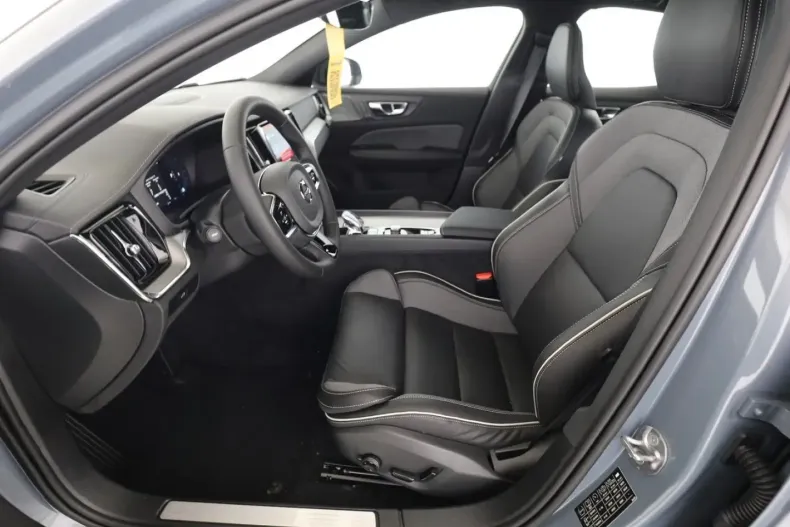 Volvo S60 din 2024 cu 26.200 km - oferta VOL121822 - foto 5