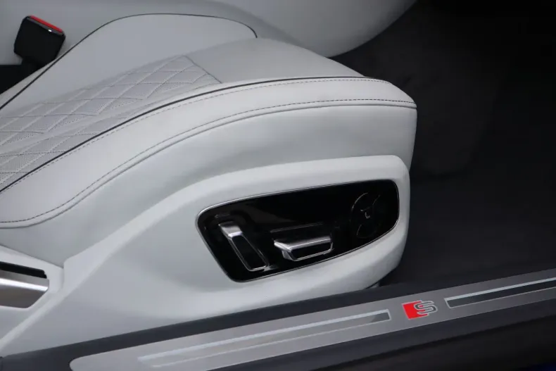 Audi A8 din 2024 cu 21.000 km - oferta AUD121863 - foto 13