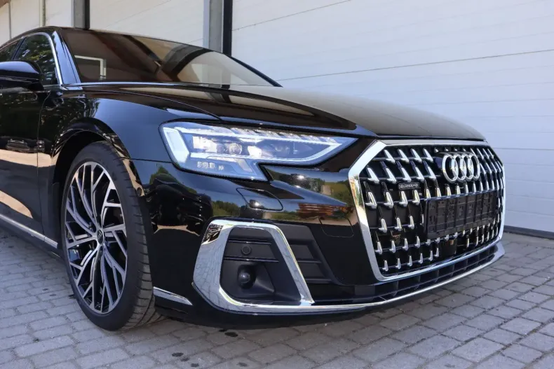 Audi A8 din 2023 cu 47.000 km - oferta AUD121865 - foto 1