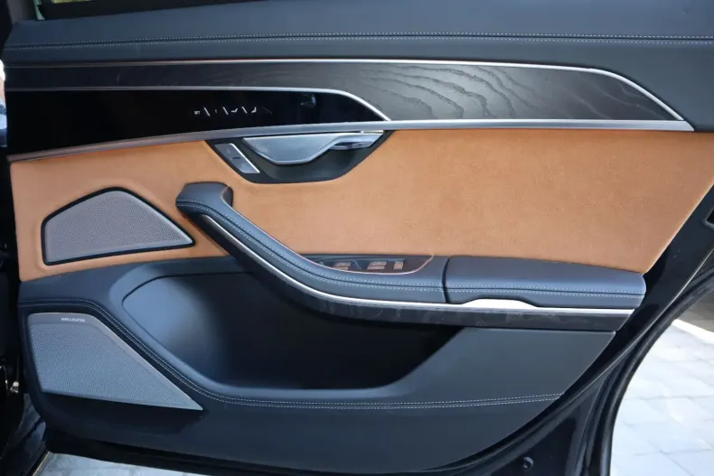 Audi A8 din 2023 cu 47.000 km - oferta AUD121865 - foto 14